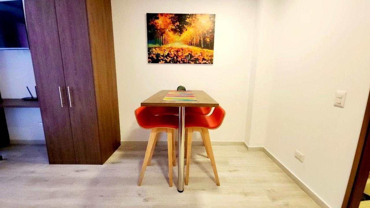 Toscana Loft - Apartasuites Богота Экстерьер фото